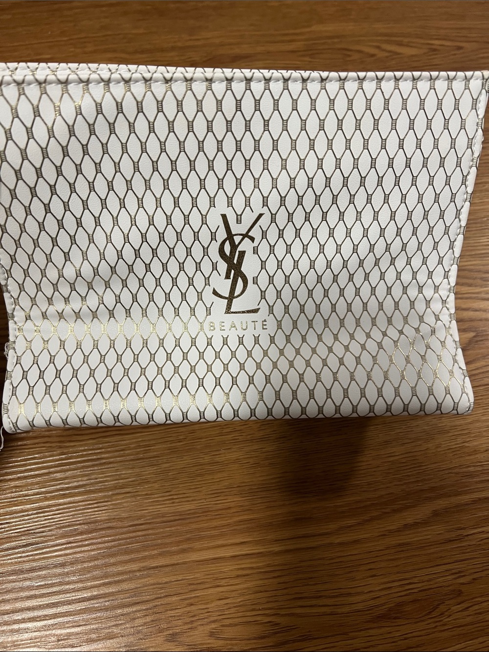 Make up bag y s l like White & Gold Honeycomb Logo Pouch